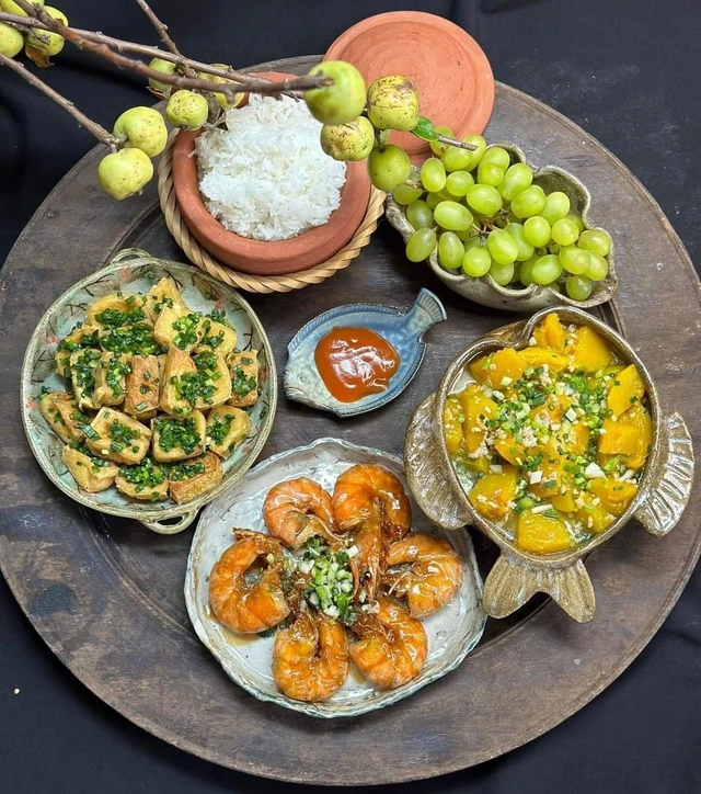 Phim ngắn: 20 Năm 20 Món Ăn